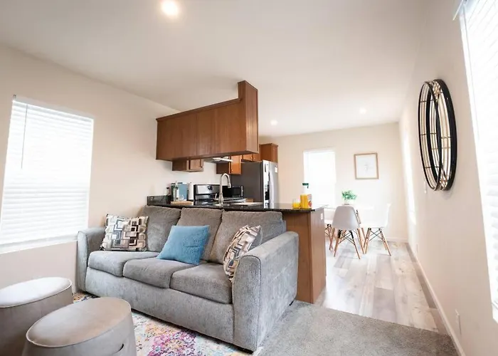 2-Bedroom Slo Bungalow House